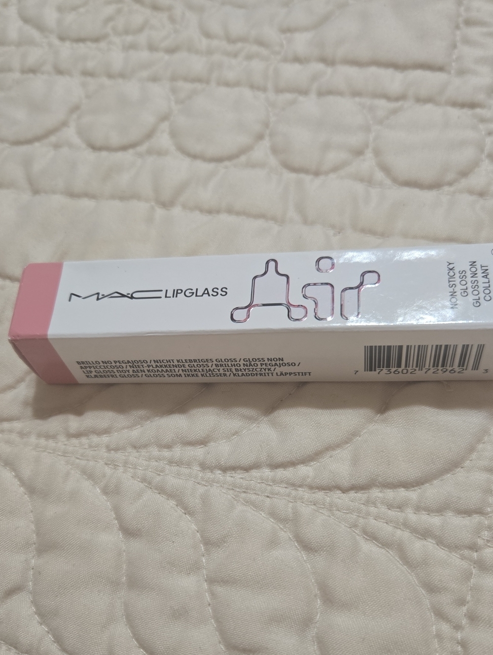 MAC Cosmetics Lipglass Air Non-Sticky Gloss — Soft Pink